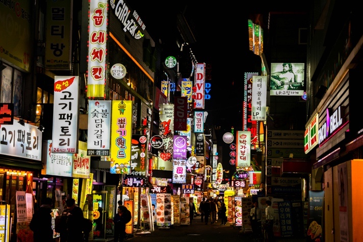 SubEasy - Challenges in Korean to English Translation